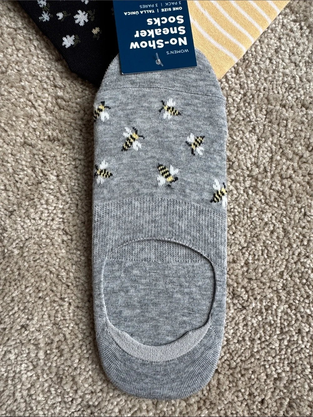 Old Navy No-Show Sneaker Socks - Black, Gray, Yellow (3-Pack)